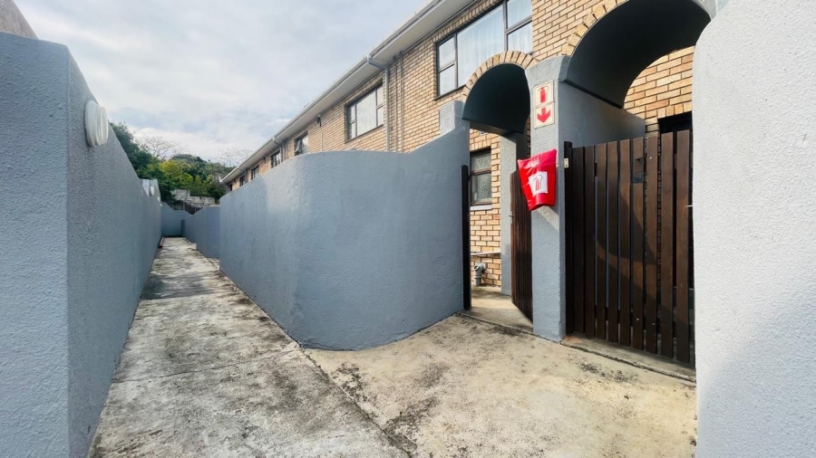 2 Bedroom Property for Sale in Beacon Bay Eastern Cape